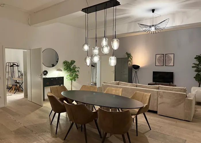 Loft I 3 Min Bis Hbf I Netflix I Boxspring Betten Appartement